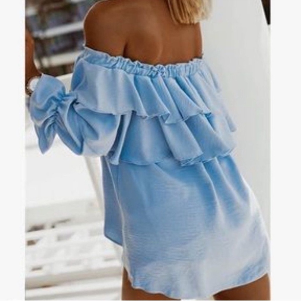NEW Off Shoulder Ruffle Layered Blouse - Picture 2 of 4